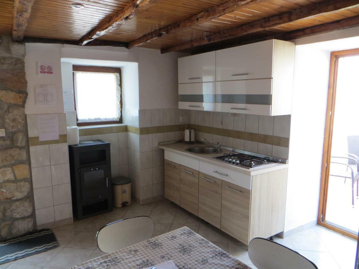 Holiday Home Pernata Exterior foto